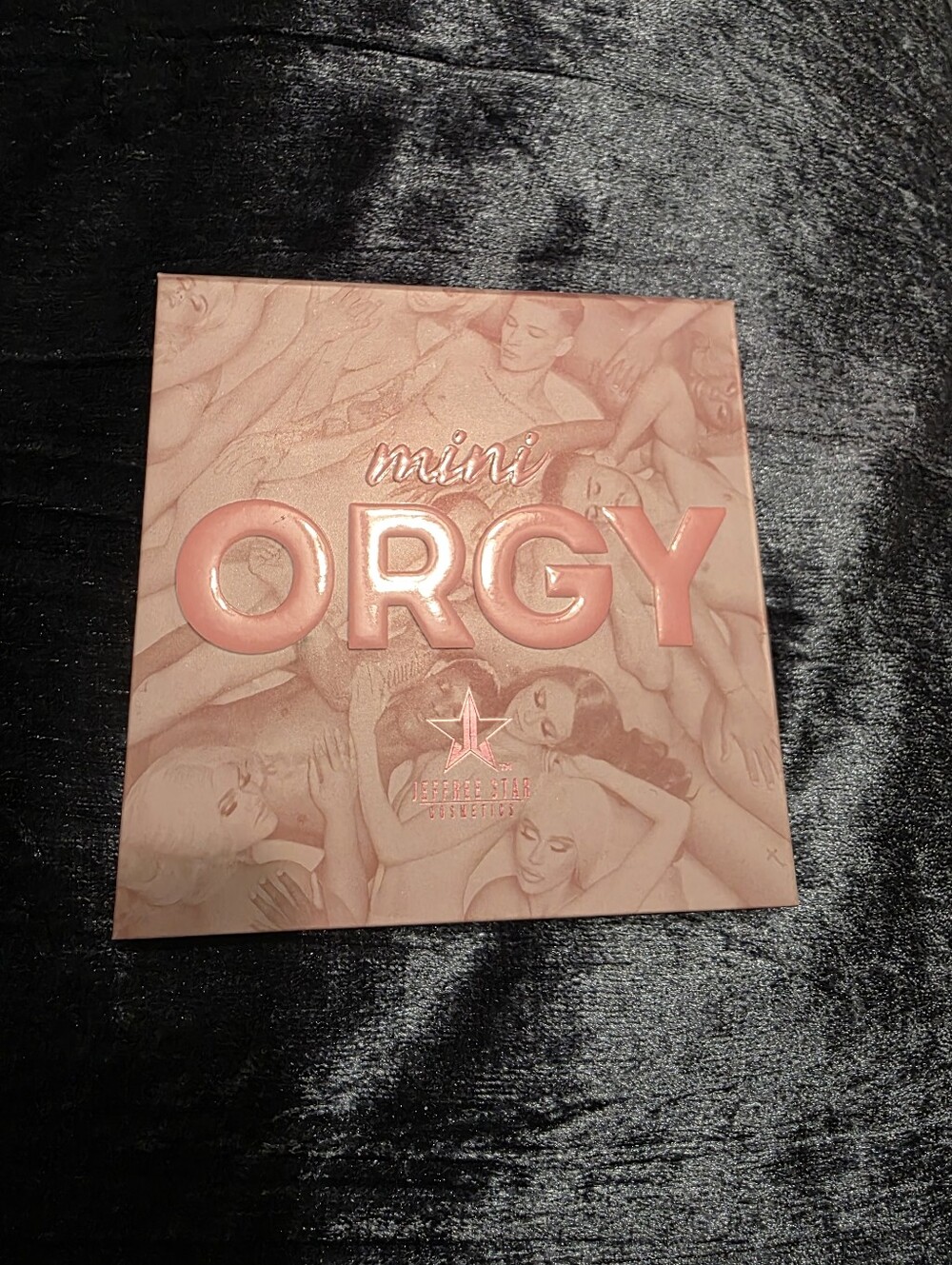Jeffree Star Mini Orgy Eyeshadow Palette — Rose Pink Shimmer